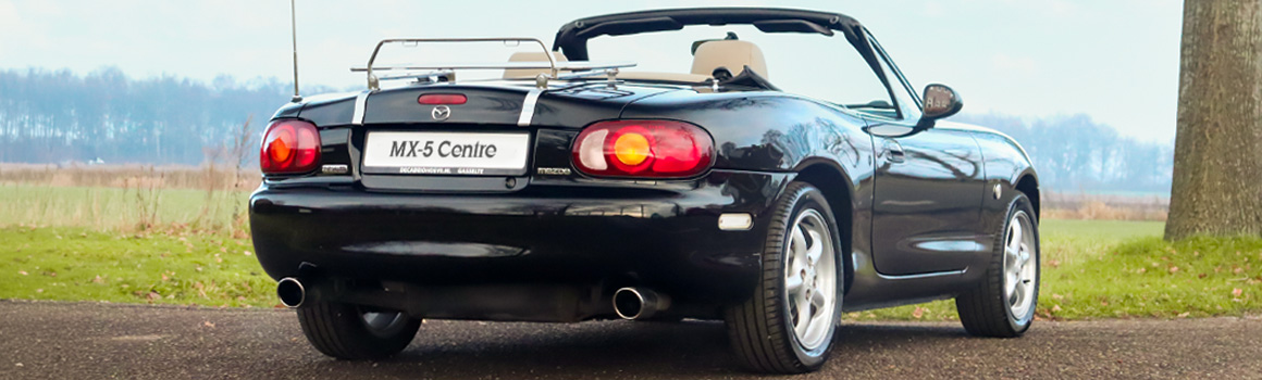 Zo zet je je MX5 netjes weg deze winter