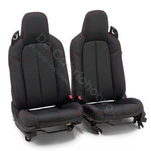 MX5 Set leren stoelen zwart met rood stiksel