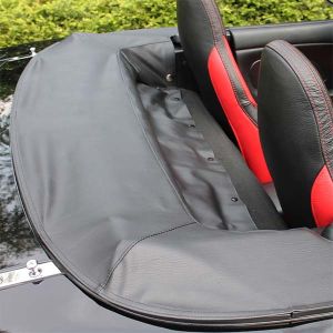 MX5 Tonneau cover zwart